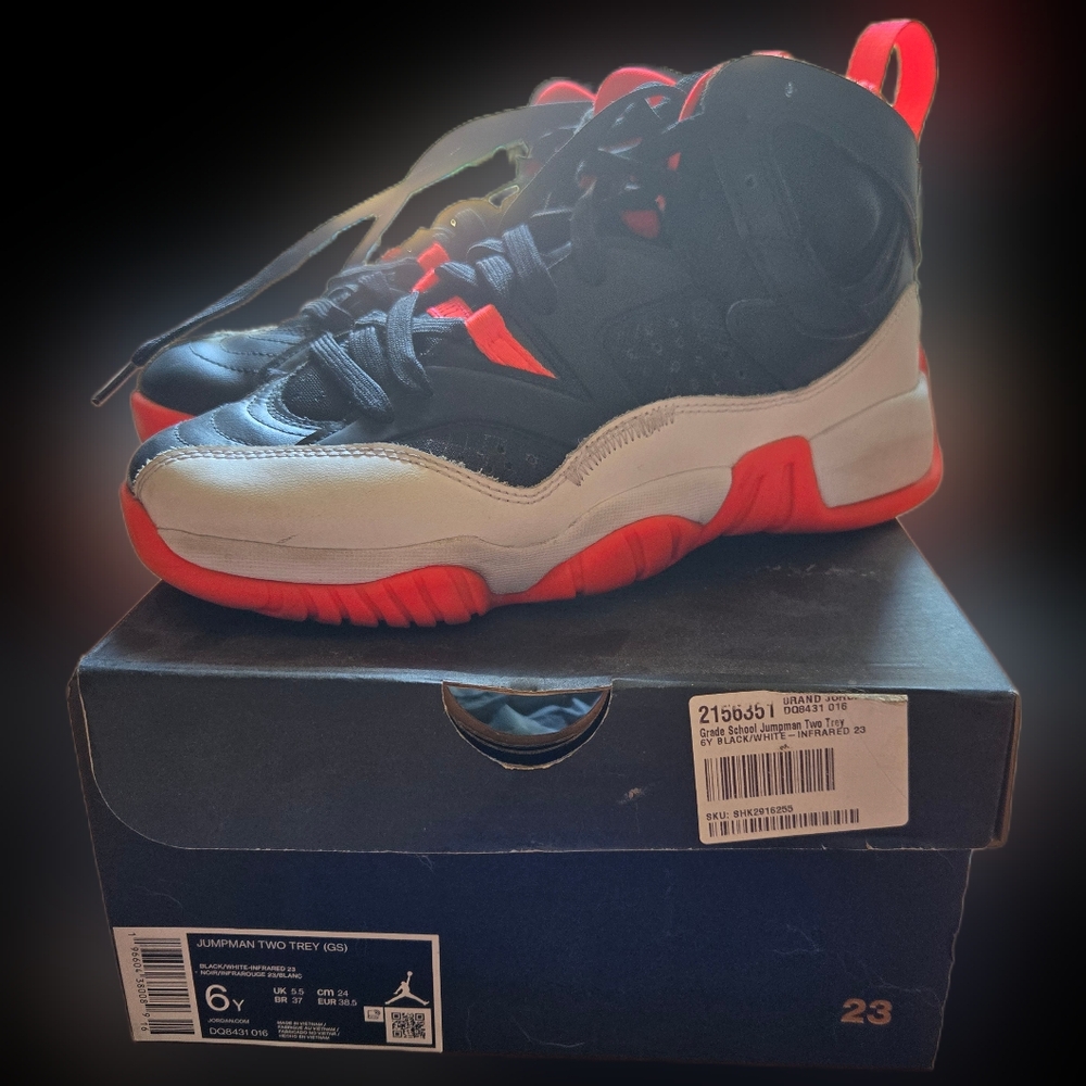 Jordan Jumpman Two Trey Youth